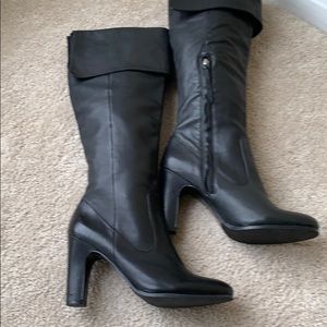 Ann Taylor Loft boots